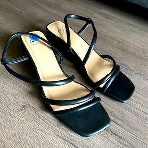 Women’s Black Chunky Heel Sandals